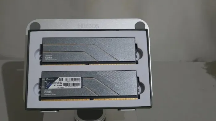 Memórias DDR5 32Gb 2x16Gb 6000MHz Reletech - SEMINOVA