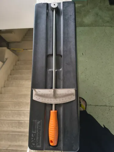 Torquímetro De Vareta Tramontina Pro 1/2 (0-140 N.m) Com Estojo