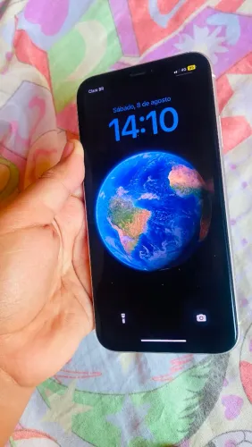 iPhone XR 64gb em ótimo estado!