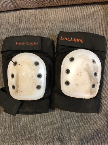 Joelheira Fun Light Skate