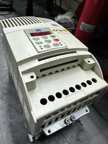 Inversor Weg Cfw08 5CV 220v