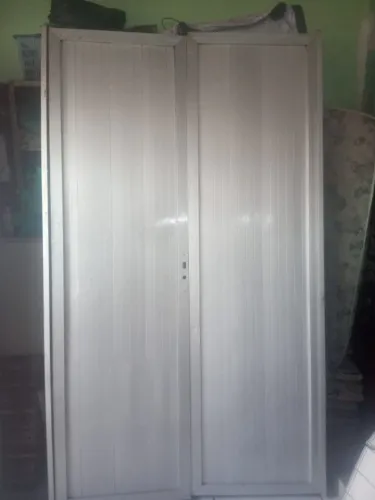 Portão de alumínio 2 folhas 1,24 m x 2,16 m. Negociável!