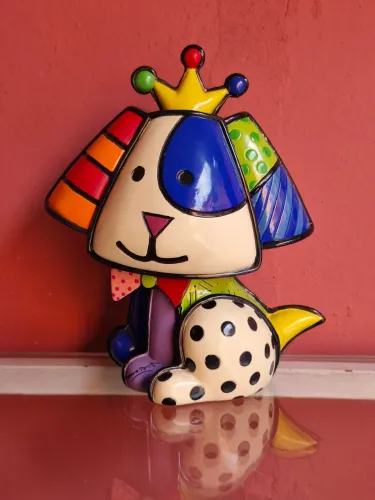 Estátua decorativa cachorro beagle Romero Britto