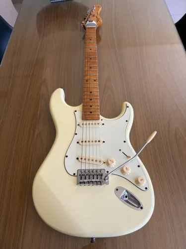 GUITARRA TAGIMA TW 530