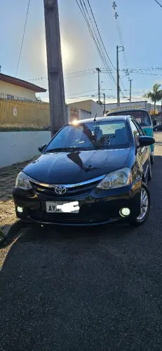 Toyota Etios XLS Sedan 1.5 Flex 16V 4P Mec. 2014