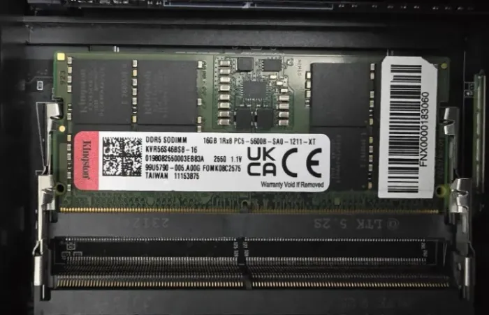 *Memória 16Gb DDR5 5600MHz Kingston SODIMM*