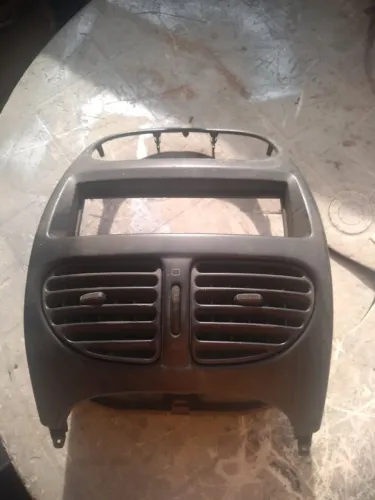 moldura radio com difusor peugeot 206