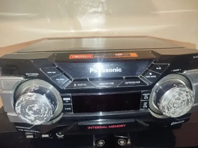 Som Panasonic com SB e bluetooth