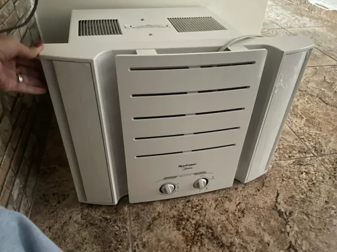 Ar condicionado novo