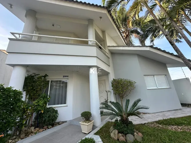 Excelente casa no Estreito de 448m²