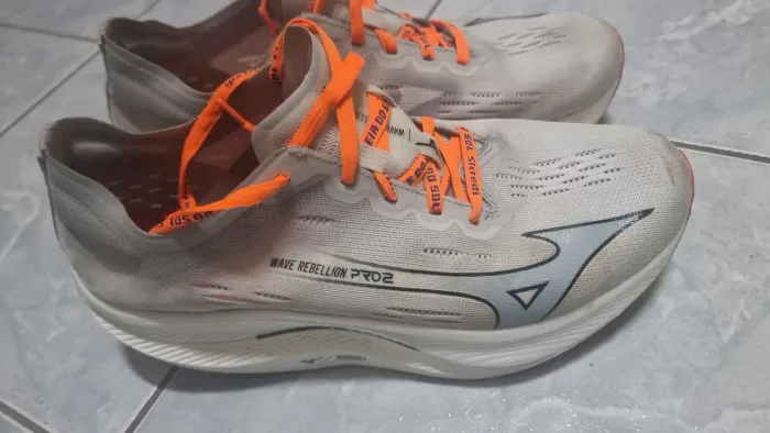 Tênis mizuno rebellion pro 2