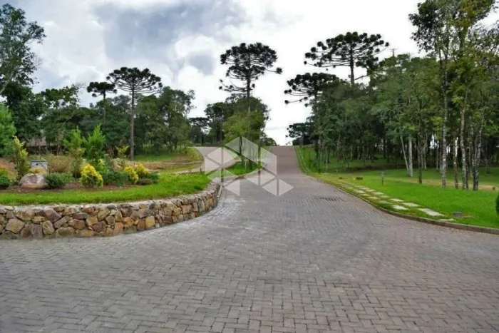 Terrenos em condomínio fechado