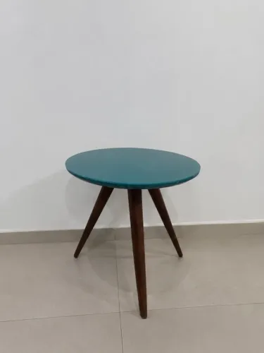 Mesa de canto 