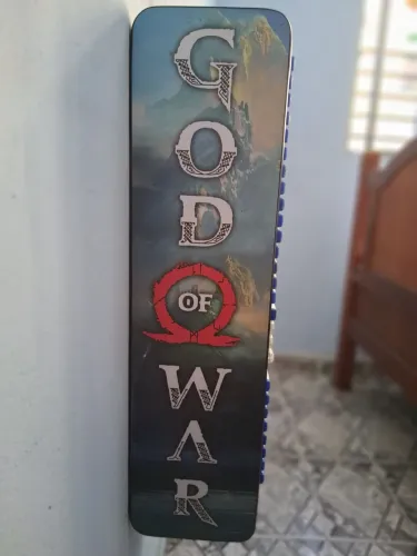 Expositor / Torre para 30 Jogos personalizado God of War 2018 - PS4, PS5, Xbox, Blu-ray