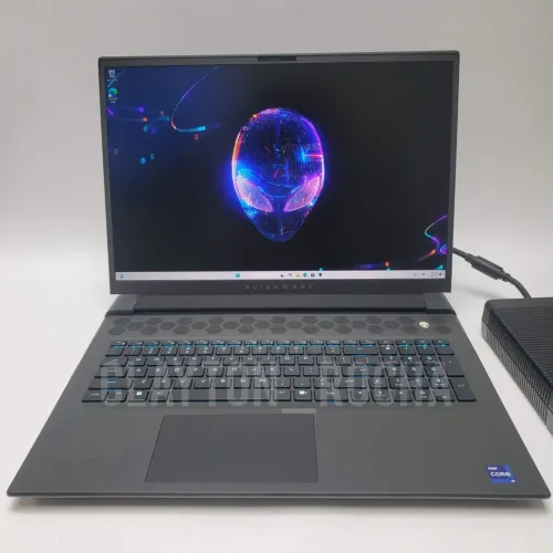 Notebook Alienware M18 R1 18" i9-13900HX 2.2GHz 32GB RAM 1TB SSD GeForce RTX 4080