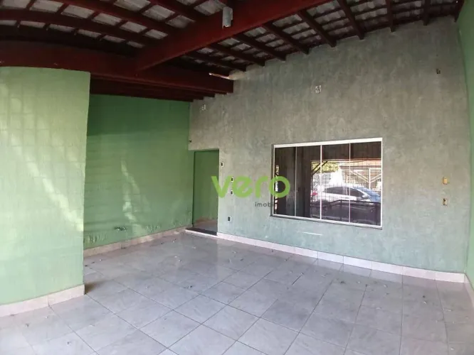 Casa com 3 dormitórios para alugar, 156 m² por R$ 2.403,57/mês - Residencial Vale das Nogu