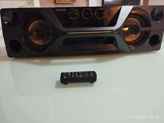 Microsystem Panasonic CD Stereo System SCUA3
