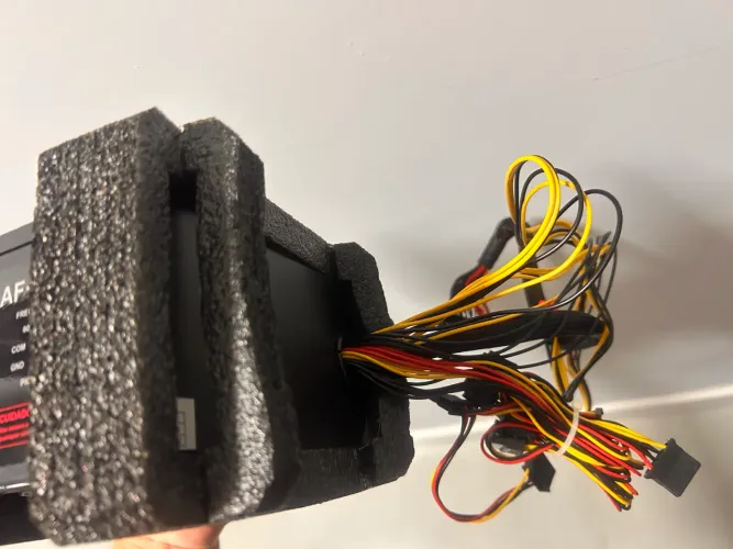 Vendo/troco placa video Gtx 1650 e fonte Dmix AF 600 por G29
