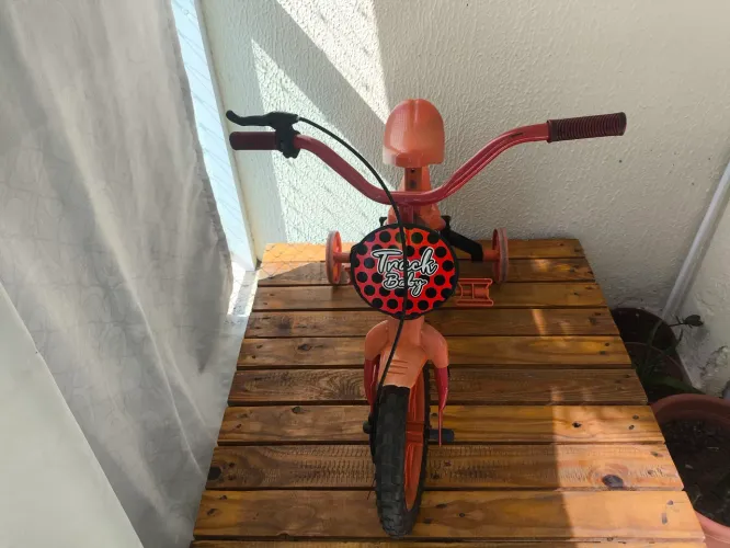 Bicicleta infantil track baby vermelha e preta