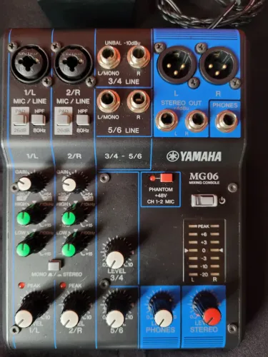 Mesa yamaha MG-06 IMPECÁVEL 