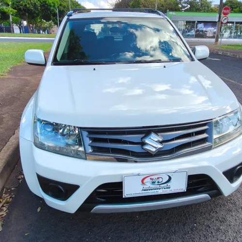 Suzuki Grand Vitara 2.0 16V 4x2/4x4 5P Mec. 2014