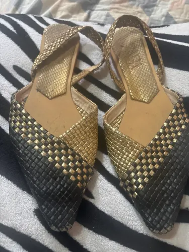 Sandália da Zara n35