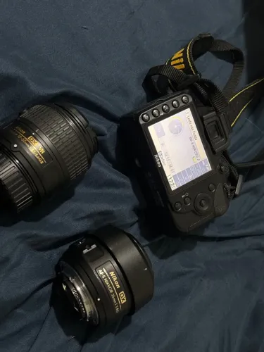 Nikon d3200 + 2 lentes (35mm e 18-55)