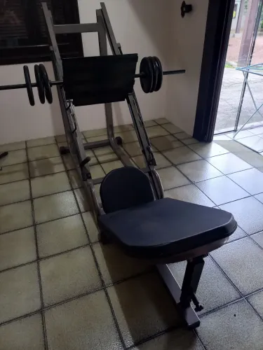 Leg Press 45 Profissional Academia - Muito Forte