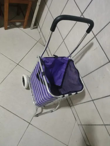 Carrinho dobrável pra feira