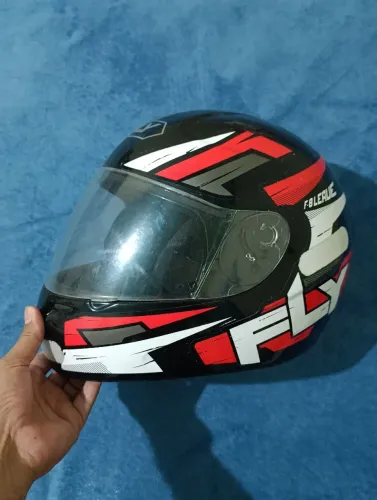Capacete