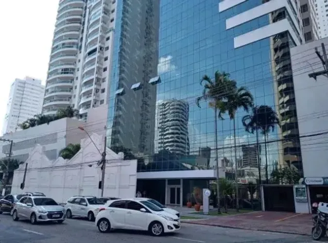 SALA COMERCIAL PARA LOCAÇÃO EXCELENTE LOCALIZAÇÃO UMARIZAL - MIRAI OFFICES