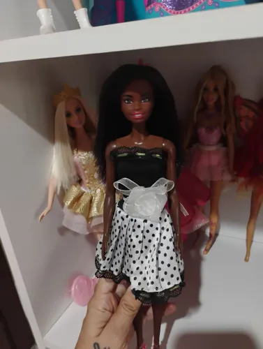 Barbie negra