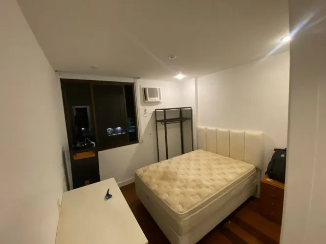 Conjunto Cama de Casal Simmons