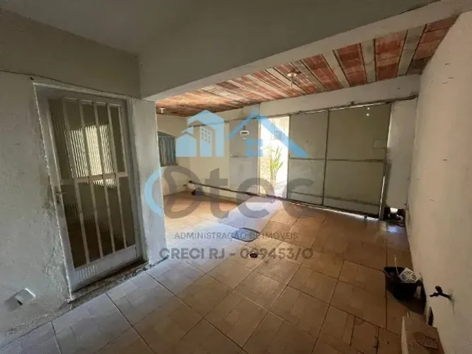 VENDO CASA EM NILOPOLIS