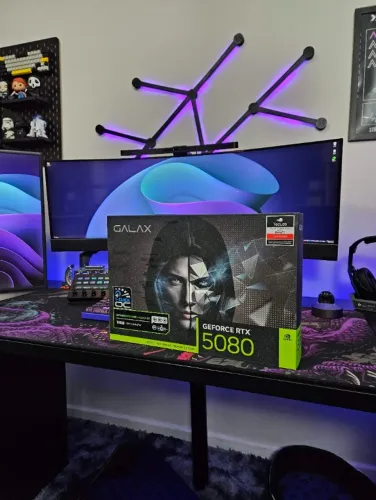 Placa de Vídeo RTX 5080 Galax Click OC 16gb com NF e Garantia (Aceito trocas)