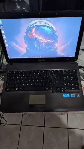 NOTEBOOK SAMSUNG CORE I3 M380, RAM 8GB, HD 240GB !!