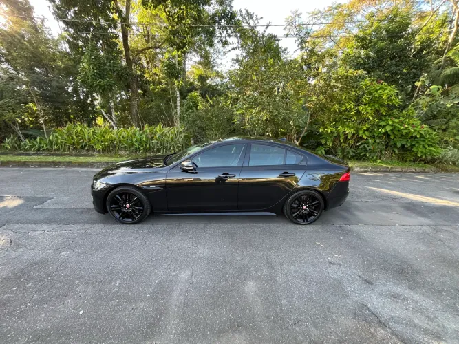 Jaguar XE 2.0 Turboch. R-sport 240/250cv Aut. 2016