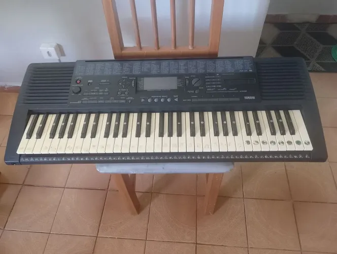 Teclado Yamaha