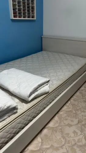 Vendo cama solteiro king