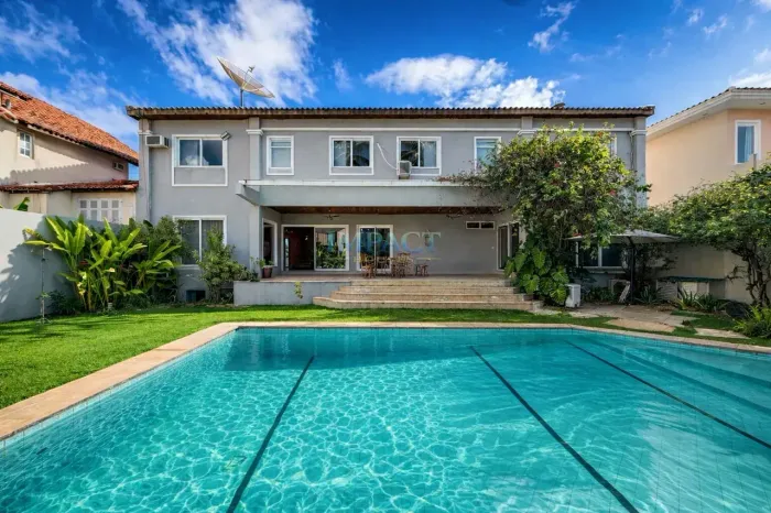 Excelente casa no condomínio Lagoa Mar Norte - Barra da Tijuca - Rio de Janeiro - RJ