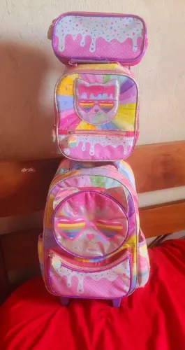  Vendo kit mochila escolar  70 