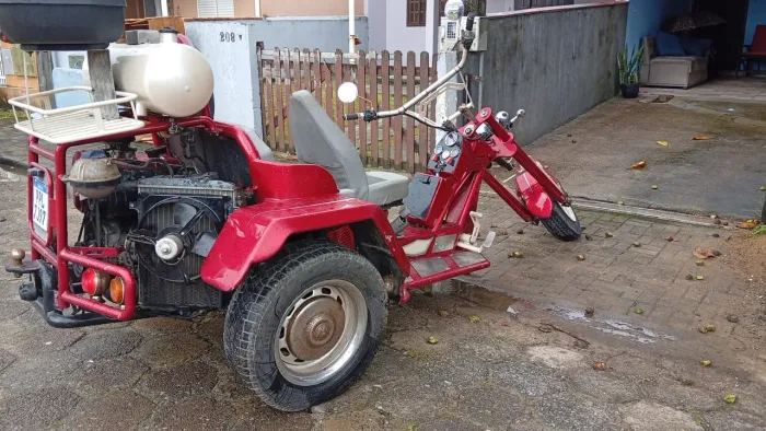 Vendo triciclo novo, pouco usado