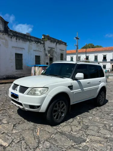 Mitsubishi Pajero TR4 2.0 Flex 16V 4X2 Aut. 2014