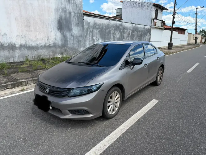 Honda Civic Sedan LXR 2.0 Flexone 16V Aut. 4P 2014