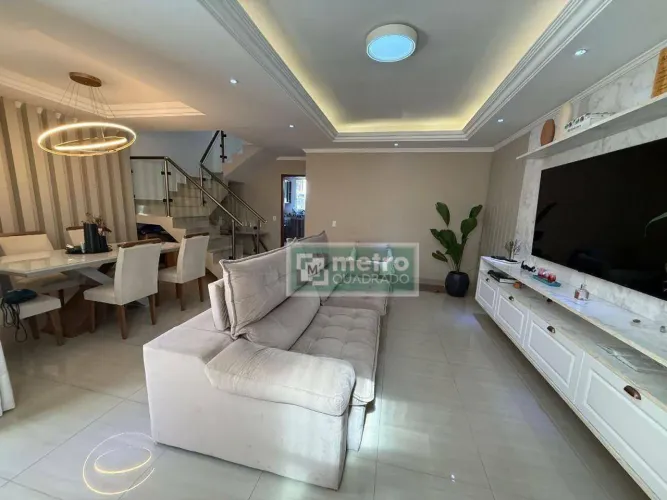 Casa duplex com piscina com 3quartos à venda, 174 m² por R$ 935.000 - Recreio - Rio das Os