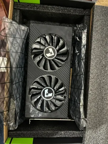 placa de vídeo AMD Radeon RX 580 8 GB NOVA