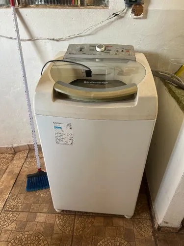 MAQUINA DE LAVAR 220W