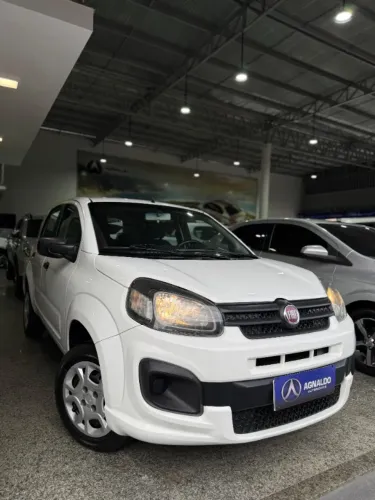 Fiat Uno Attractive 1.0 EVO Fire Flex 8V 5P 2021