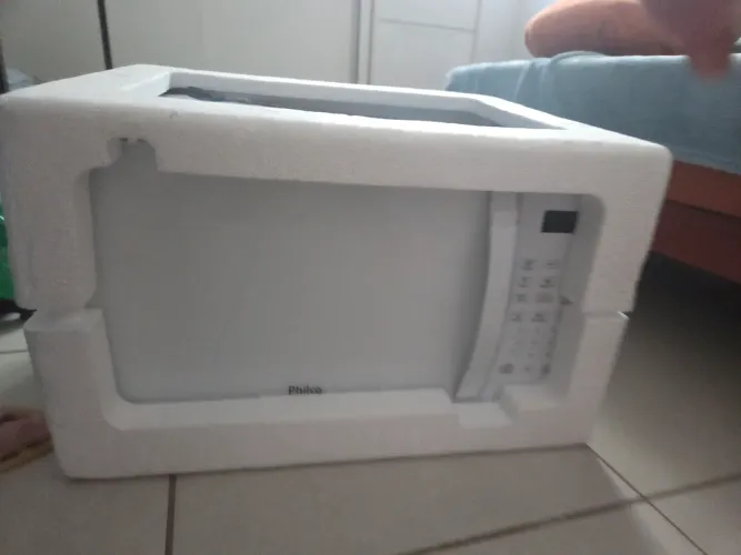 Micro-ondas Philco 33L 127v (para peças)