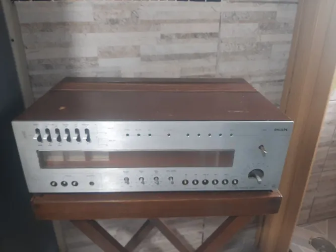 Receiver Philips RH 749